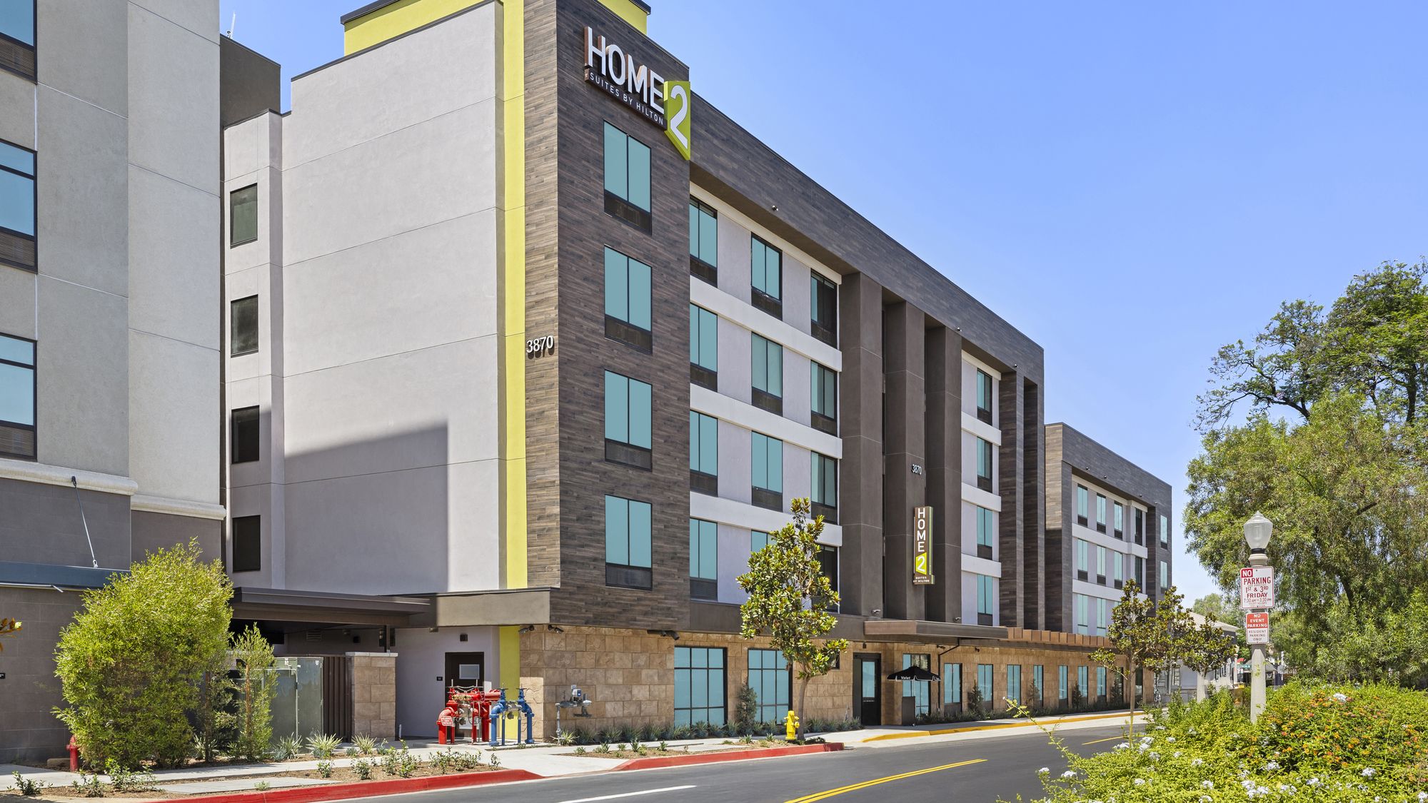 Home2 Suites + Parking Garage, Downtown Riverside, CA
